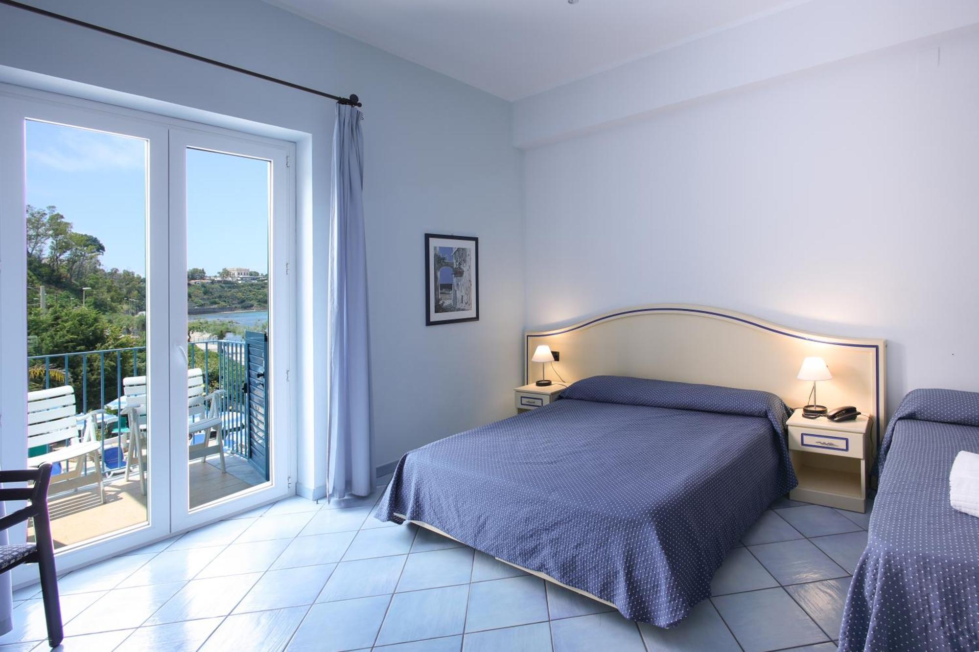 Hotel Tourist Cefalù Esterno foto